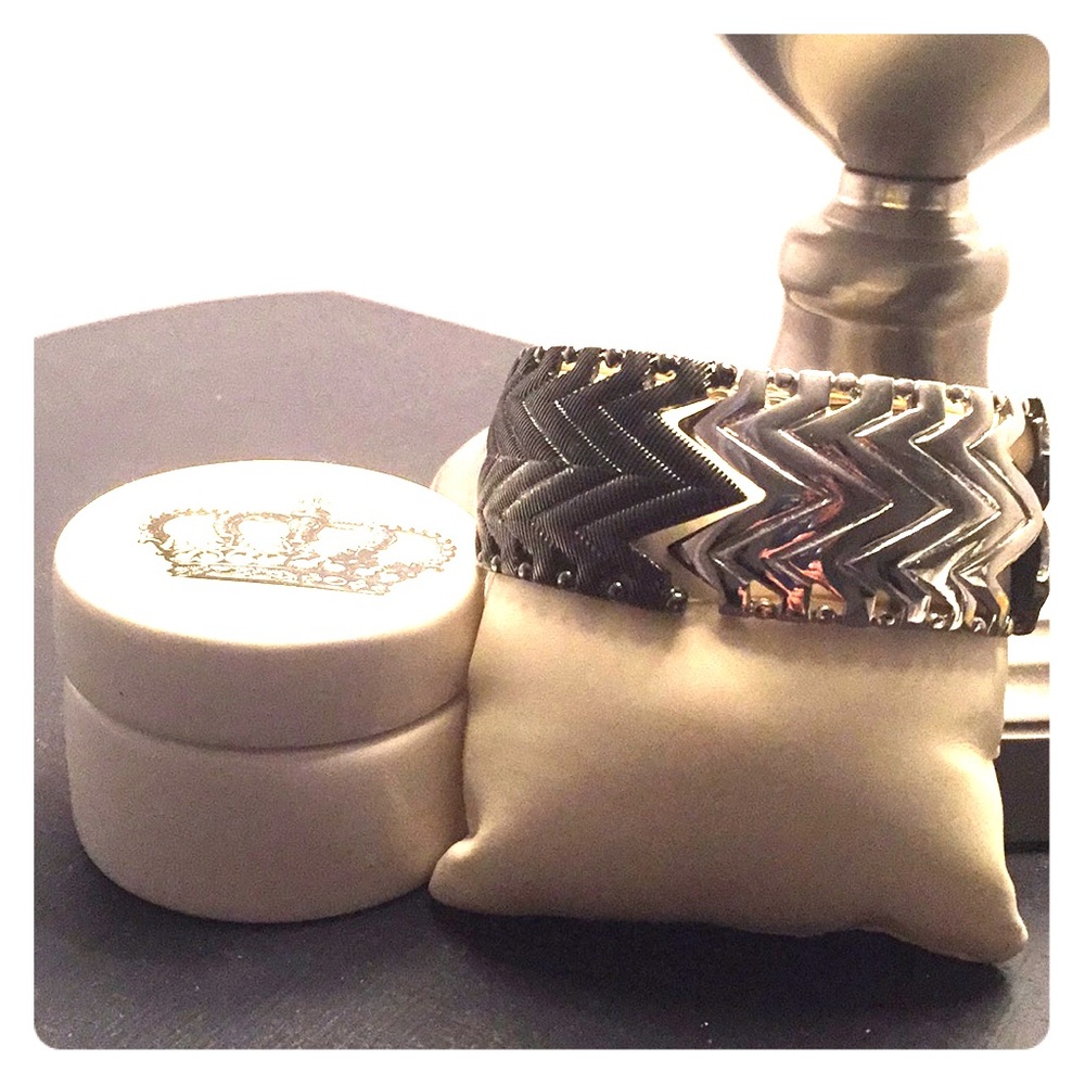 Two tone bracelet